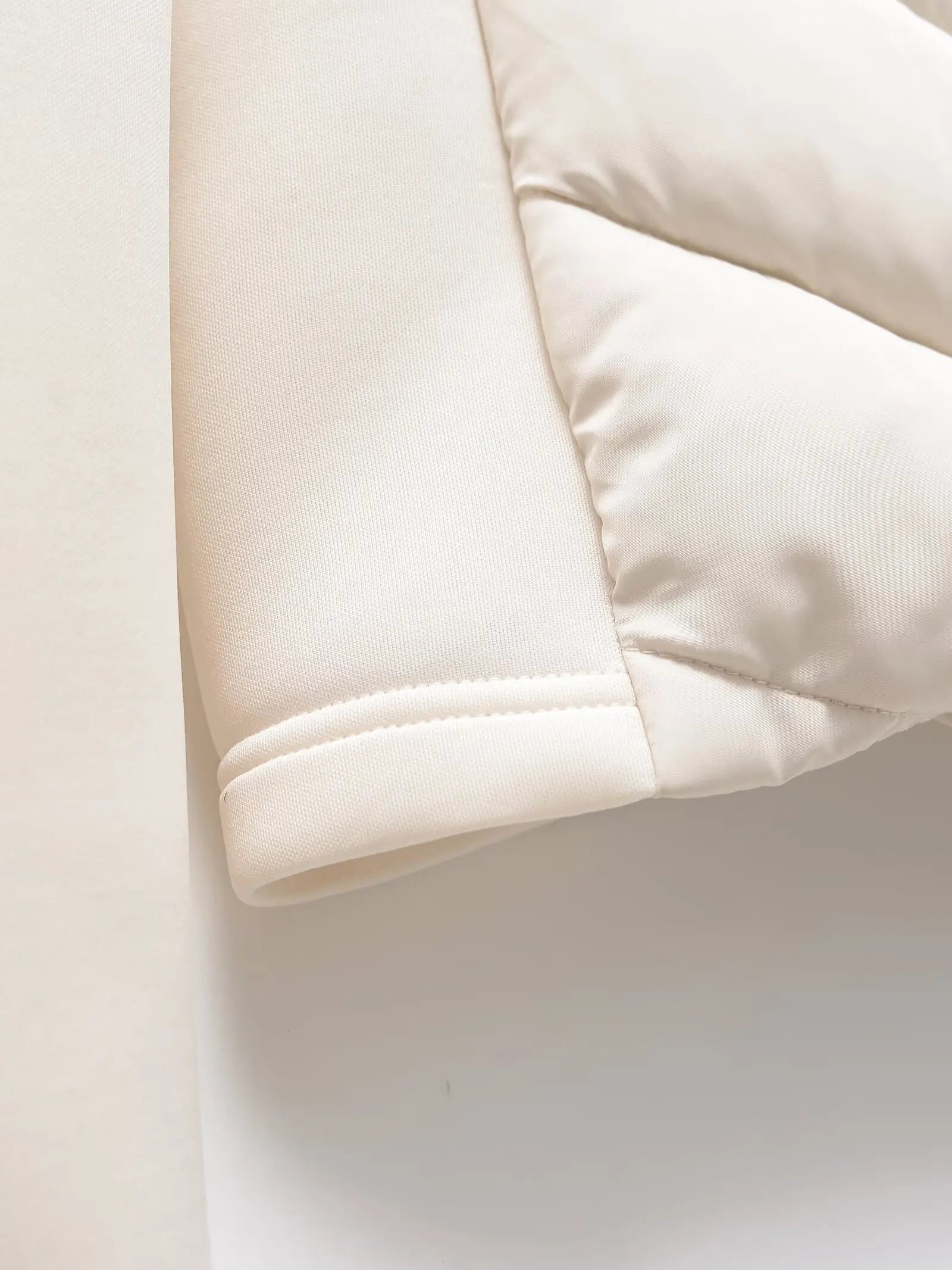 Canuck™| SoftShield Lightweight Puffer Jacket