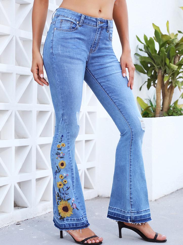 Canuck™| Handmade 3D Embroidered Floral Flare Jeans