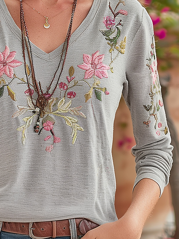 Canuck™| Elegant Floral Embroidery V-neck Long Sleeves T-shirt