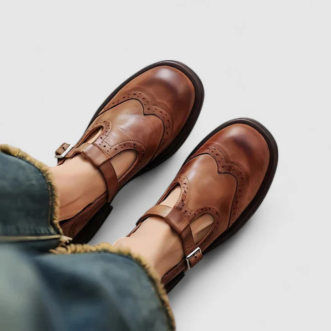 Canuck™| Risla Leather Mary Janes