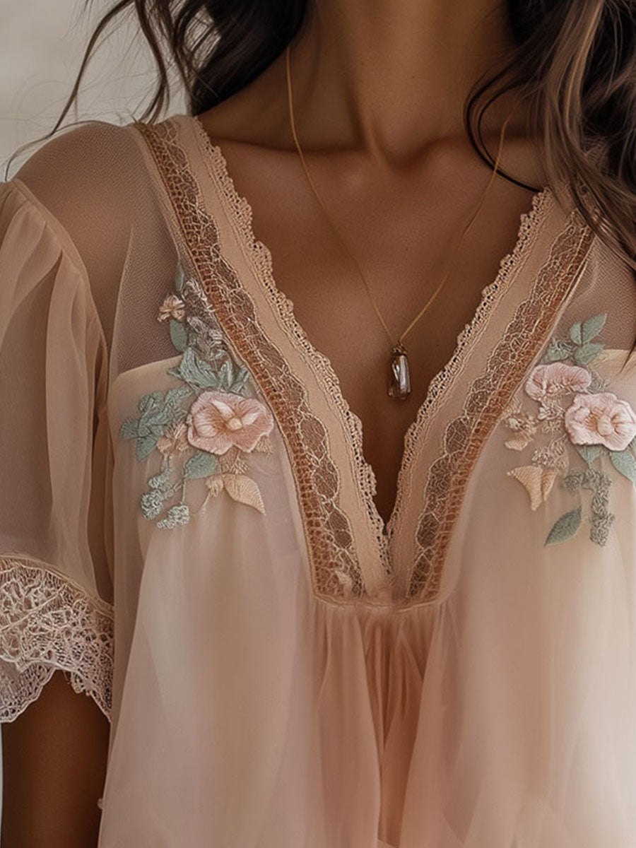 Canuck™| Boho Floral Embroidered Chiffon Blouse
