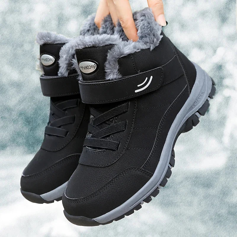 Canuck™| ArcticTrail Secure-Grip Winter Hiking Boots