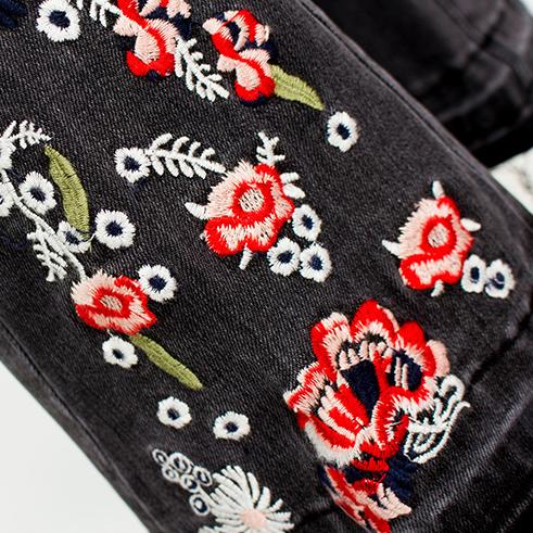 Canuck™| Elegant Embroidered Slim-fit Stretch Denim Flared Pants