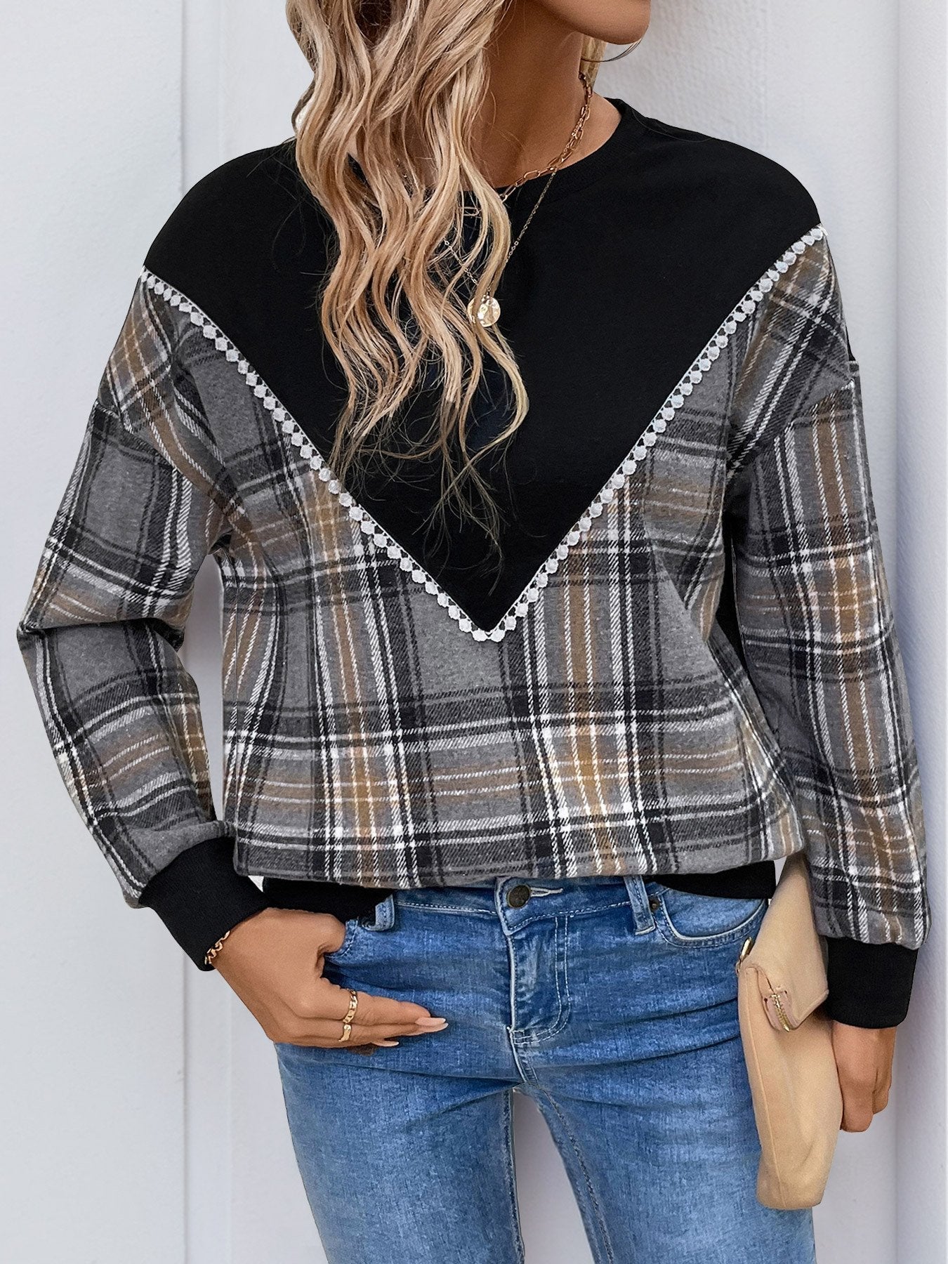 Canuck™| Vintage Lace Trim Plaid Patchwork Sweatshirt