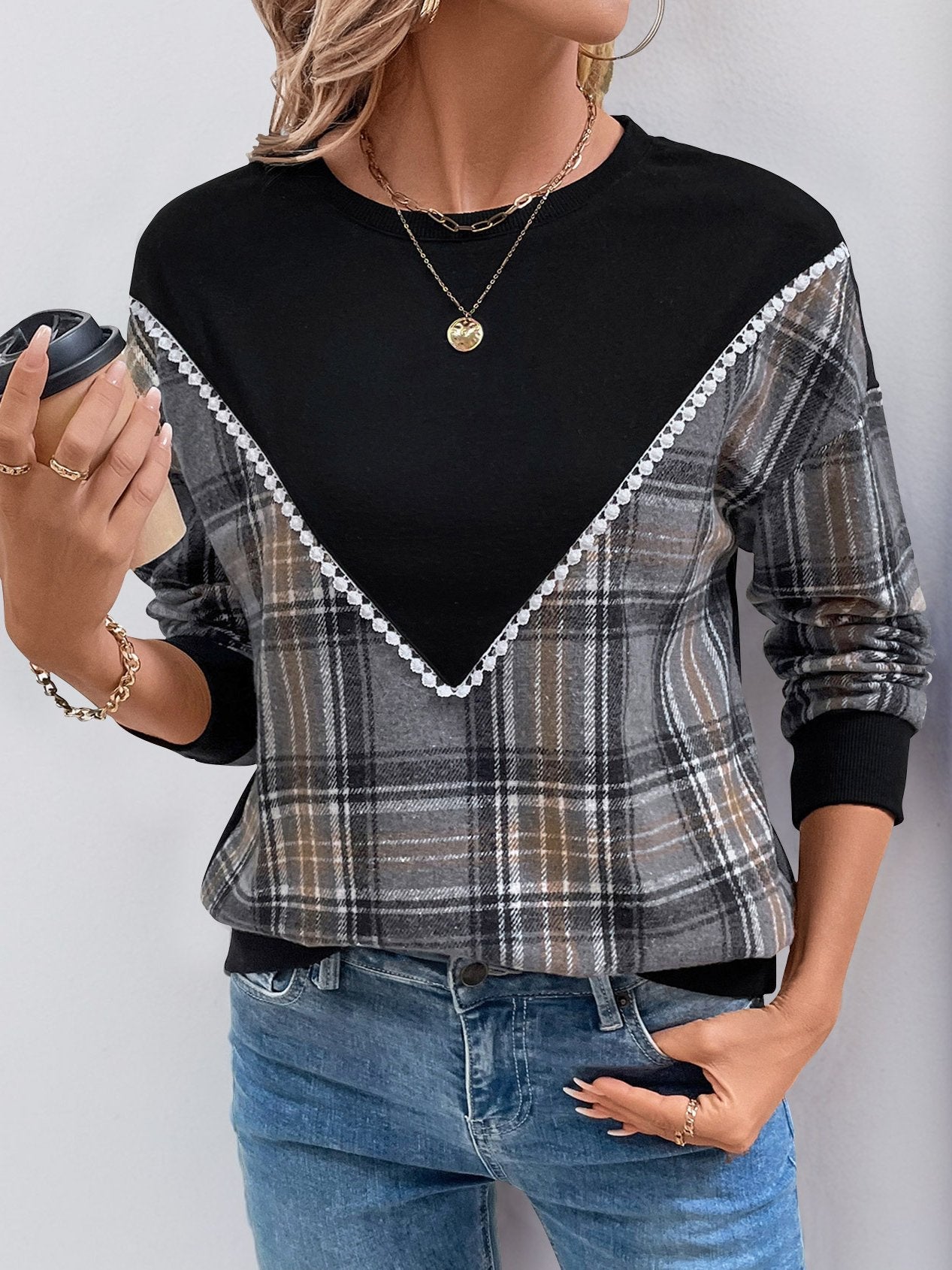 Canuck™| Vintage Lace Trim Plaid Patchwork Sweatshirt